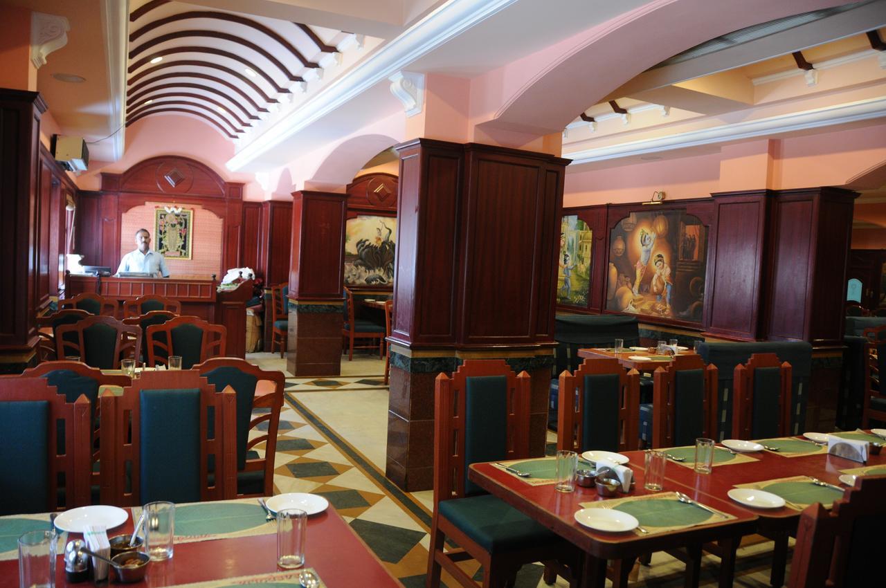 New Woodlands Hotel Chennai Exterior foto